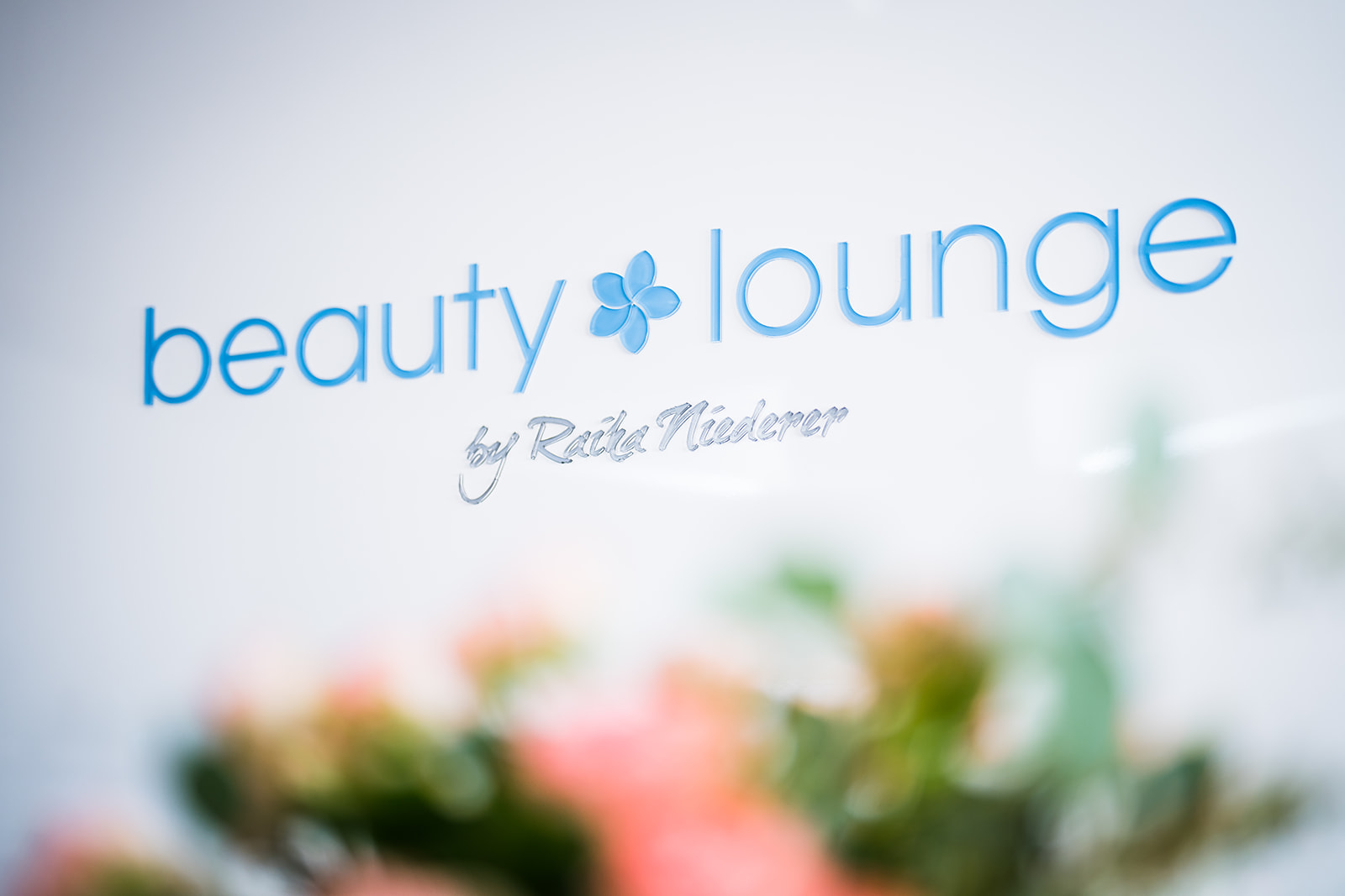 Beauty Lounge, Raika Niederer, OPI, Produkte, Manicure, Pedicure, Hand, Füsse, Fingernägel, Zehen, Pflege